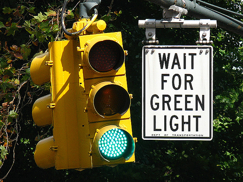 traffic-light-wait.jpg