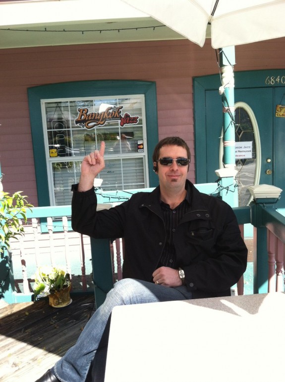 This table outside the Bangkok Jazz on Fowler Ave is home to our latest Destiny $20! Hid 02/12/12