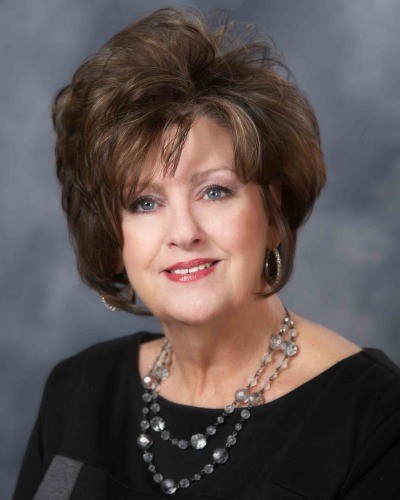 Pastor Linda Banet