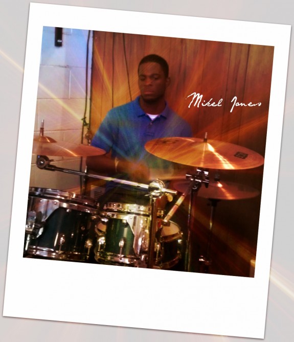 Mikel Jones